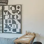 Liostasi Luxury Apartament Tragána