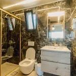 Liostasi Luxury Tragána