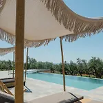 Liostasi Luxury * Tragána