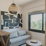 Liostasi Luxury Tragána