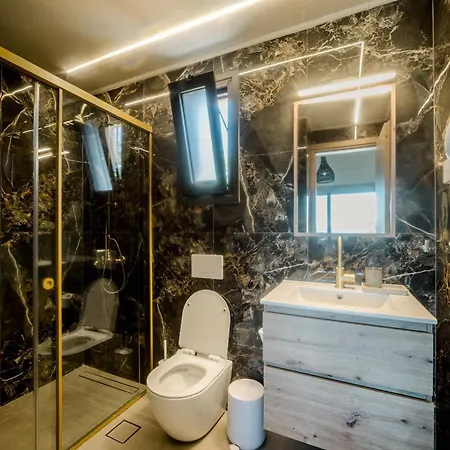 Liostasi Luxury Apartament *