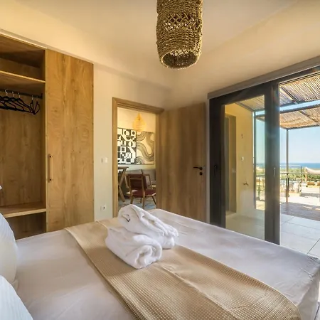 Liostasi Luxury Lejlighed *