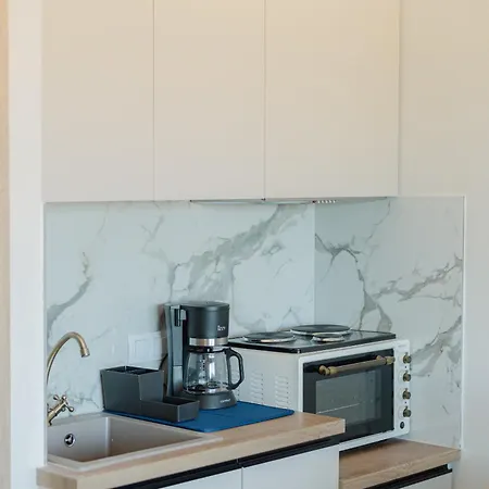 Liostasi Luxury Tragána