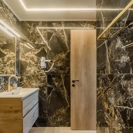 Liostasi Luxury Apartament *