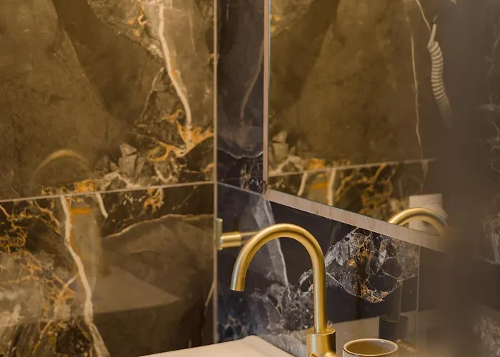 Liostasi Luxury Lejlighed Tragána