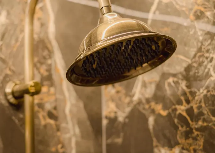 Liostasi Luxury Tragána