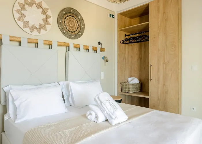 Liostasi Luxury * Tragána