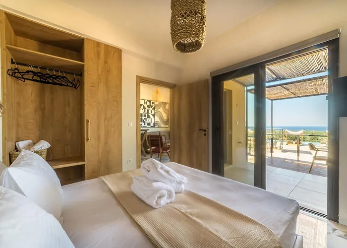 Liostasi Luxury Lejlighed *