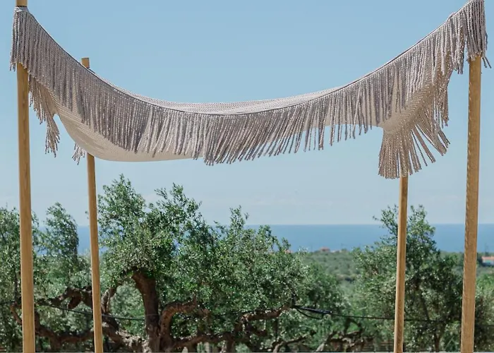 Liostasi Luxury Apartmán Tragána