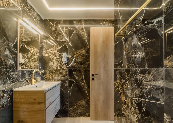 Liostasi Luxury Lejlighed *