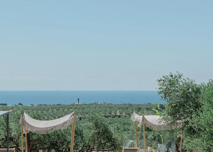 Liostasi Luxury Tragána